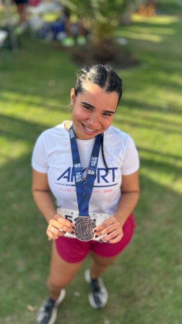 Aquecimento feito, time reunido e muita energia para dar o nosso melhor nos 5 km e 10 km da Maratona de Vitória! A garra da nossa equipe já tomou conta do asfalto.

#afort #MaratonaDeVitoria #TimeAFort #timeafort #Superacao