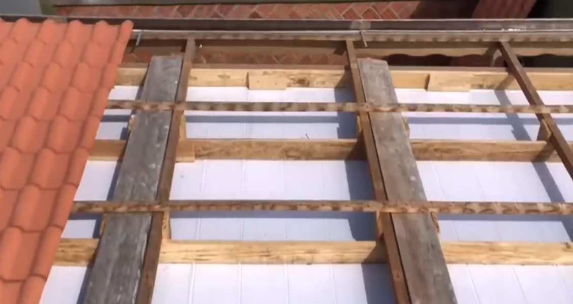 Estrutura para Telhas coloniais de PVC