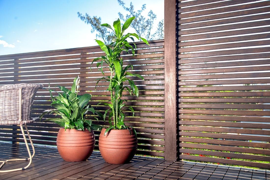 Vasos de polietileno para plantas grandes