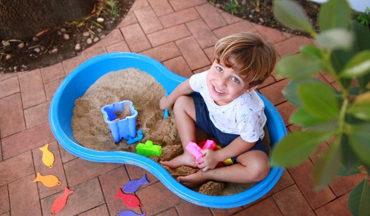 Piscina feijão ou caixa de areia