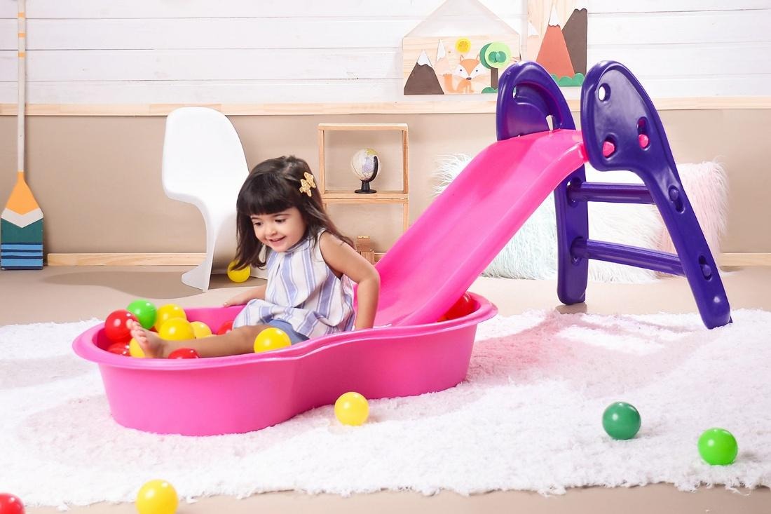 Piscina de polietileno no inverno