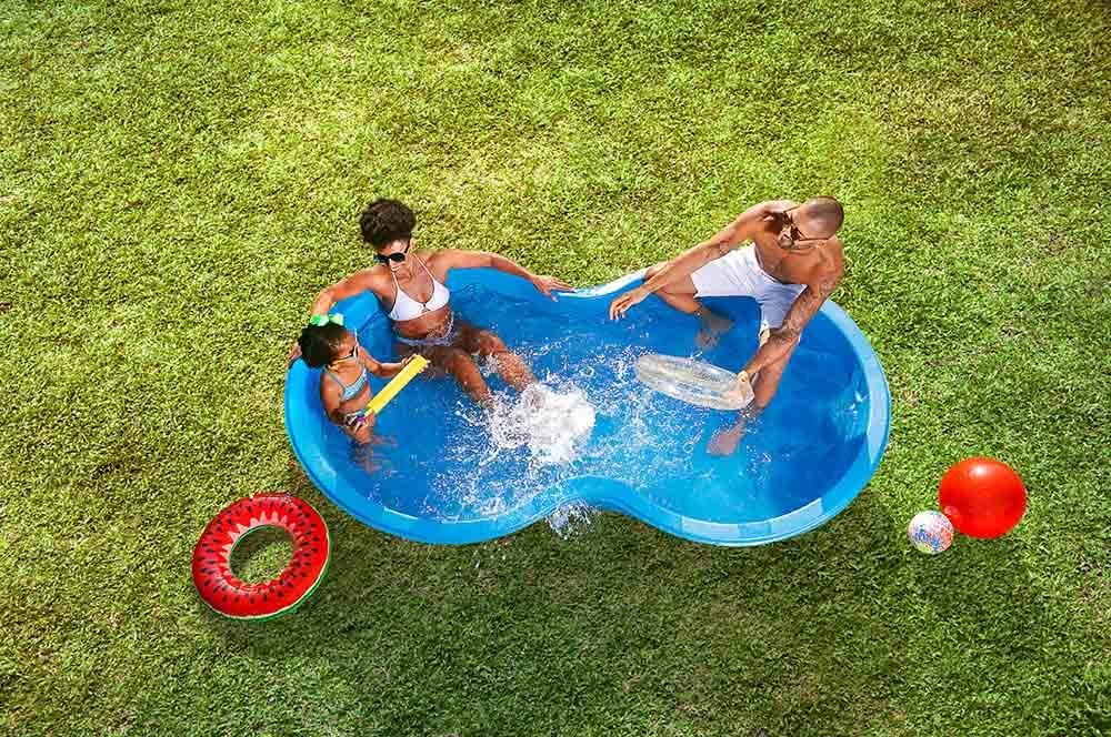 Verão chegando: por que investir em uma piscina feijão 500 litros?