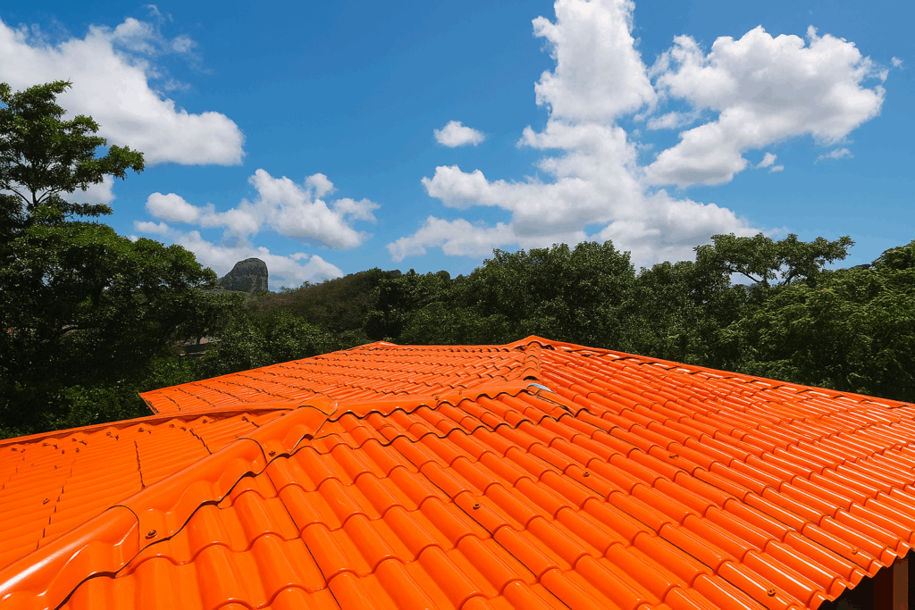  A Afort é a fábrica d telha PVC com melhor custo-benefício do mercado